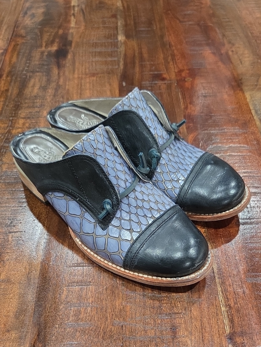 Freebird Mules Size 9